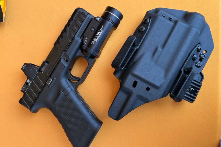 Mission-first-tactical-pro-series-holster-with-glock-and-streamlight - gunbroker
