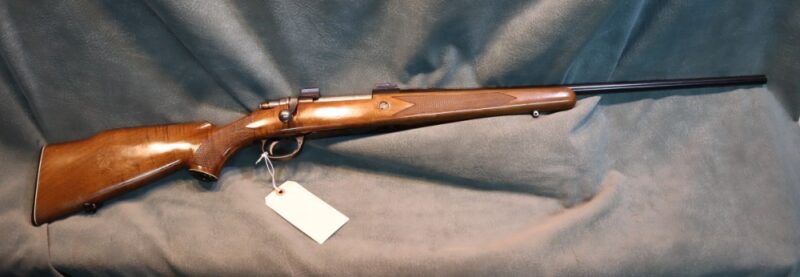 PARKER-HALE 22-250 BOLT ACTION RIFLE