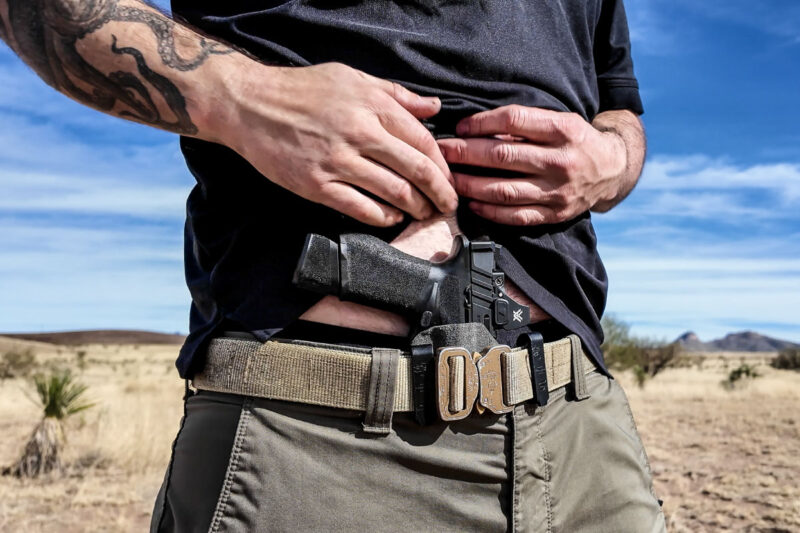 Springfield-Echelon-4.0C in the Safariland Incog X Holster - IWB holster - GunBroker Springfield Echelon 4.0C Review