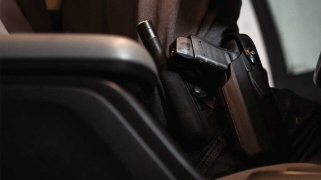 GOSAFE_holster_use_2