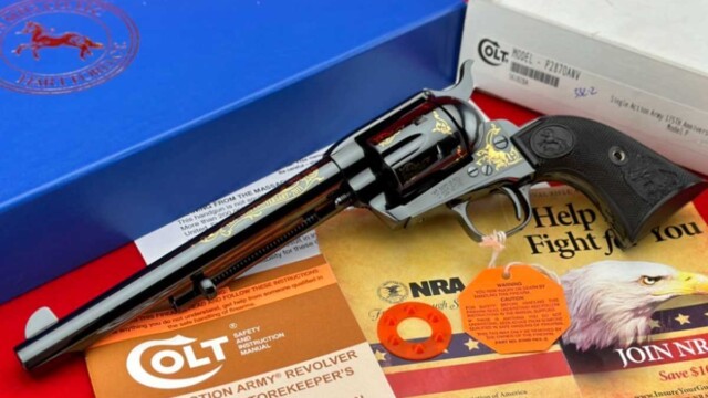 CUSTOM-SHOP-2011-Colt-SAA-45LC-Royal-Blue--175TH-FACTORY-GOLD-ENGRAVED_featured