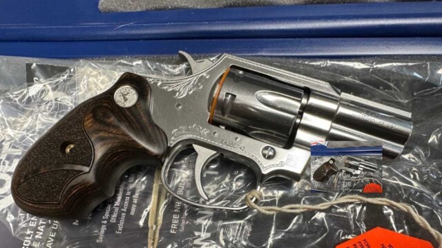 Colt-King-Cobra-357-LITE-ENGRAVE-from-Custom-Shop_featured
