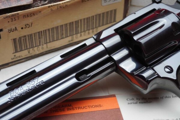 Colt-Boa-680-of-1000-In-Box-Lettered-Collector_closeup_Detail