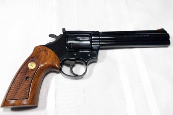 THE-HOLY-GRAIL-Colt-Boa-#324-of-1200-In-Box-with-Papersjpg