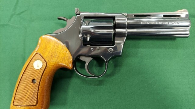 COLT BOA - 357 Mag - 4"