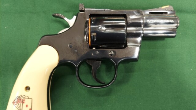 COLT SNAKE EYES WITH PRESENTATION CASE