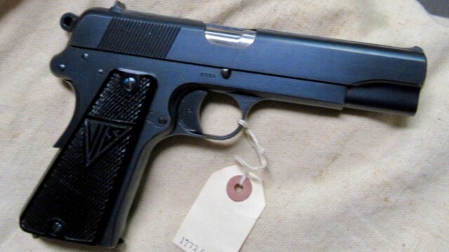 MINTY SUPER RARE 1937 WWII SLOTTED POLISH EAGLE RADOM 9MM PISTOL .01 NR
