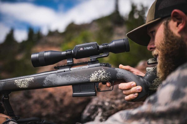 ATN-X-Sight-5-mounted-on-hunting-rifle