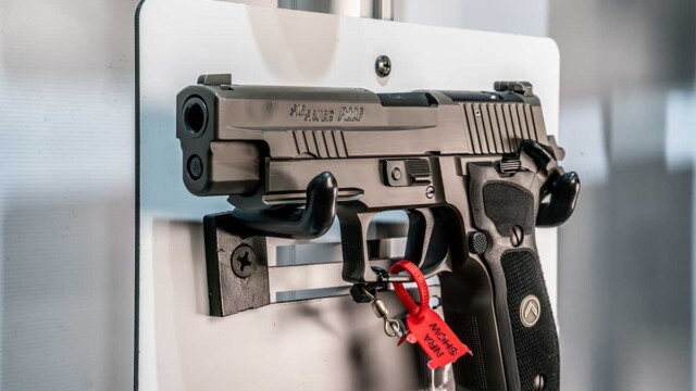 Sig Sauer P226 Legion