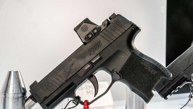 Sig Sauer P365 Features of Sig P365: Sig Sauer P365 and Sig p365 X Macro | NRA 2024 GunBroker.com