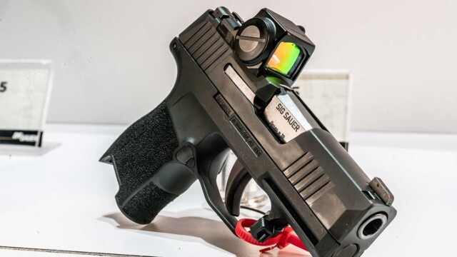 Sig Sauer P365 Features of Sig P365: Sig Sauer P365 and Sig p365 X Macro | NRA 2024 GunBroker.com